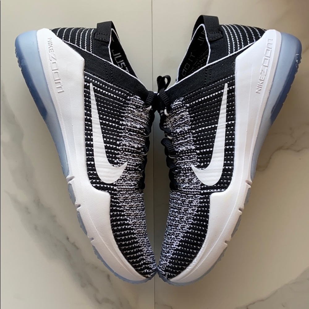 NWT Nike Air Zoom Fearless flyknit - Picture 5 of 7